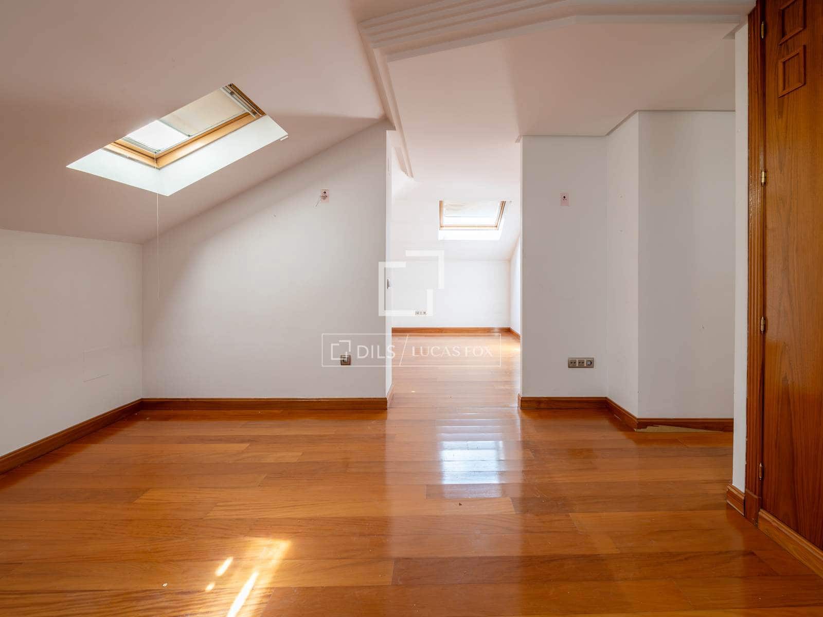 5 sovrum Villa till salu i Madrid stad med garage - 3 199 000 € (Ref: 9944834)