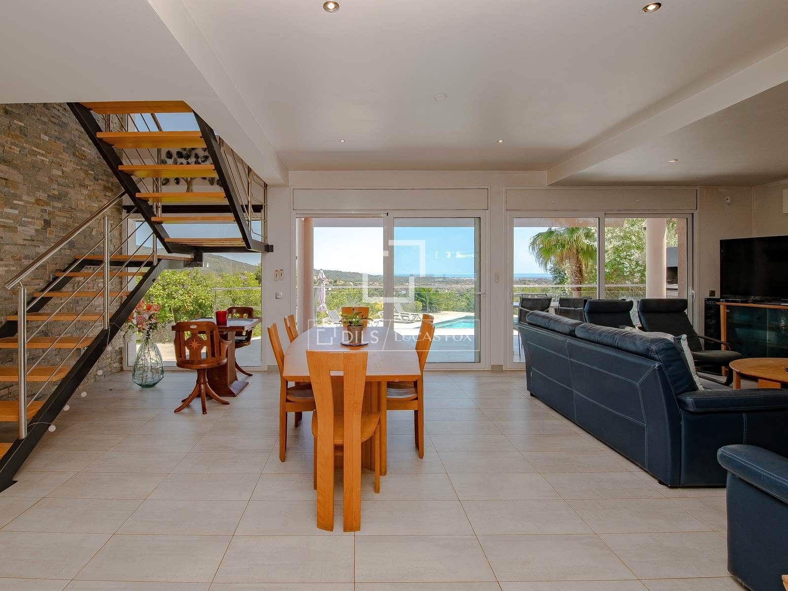 4 soverom Villa til salgs i Calonge i Sant Antoni med svømmebasseng garasje - € 890 000 (Ref: 9944835)