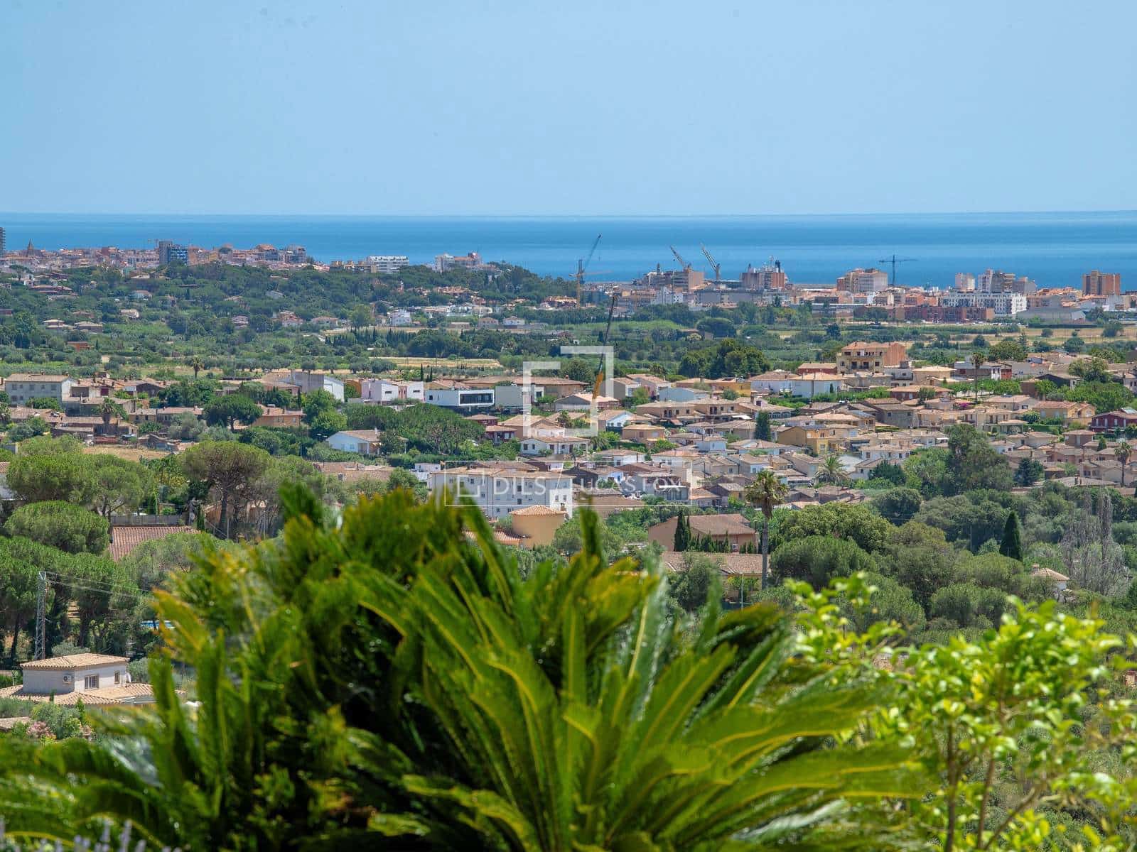 4 soverom Villa til salgs i Calonge i Sant Antoni med svømmebasseng garasje - € 890 000 (Ref: 9944835)
