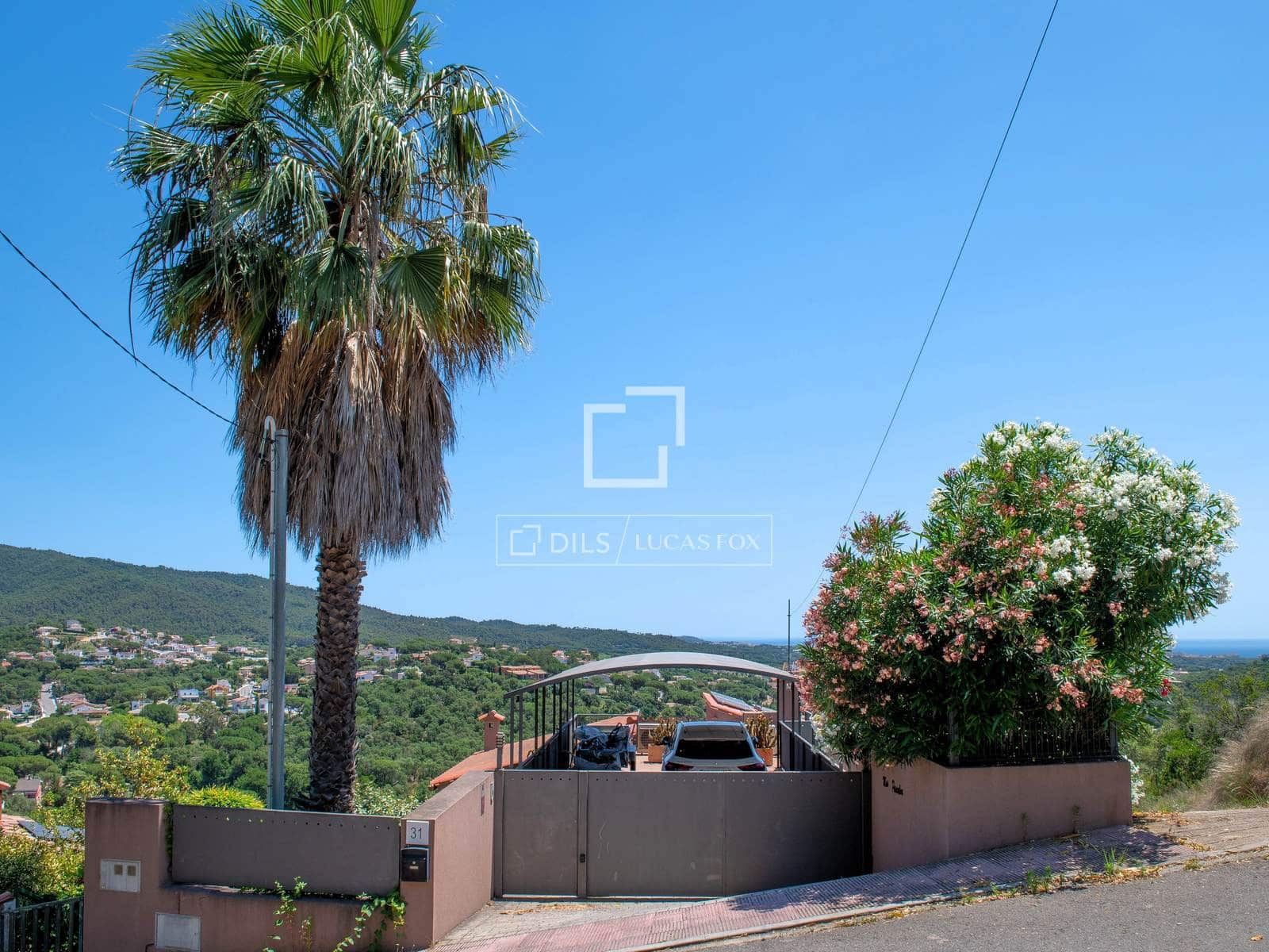 4 soverom Villa til salgs i Calonge i Sant Antoni med svømmebasseng garasje - € 890 000 (Ref: 9944835)