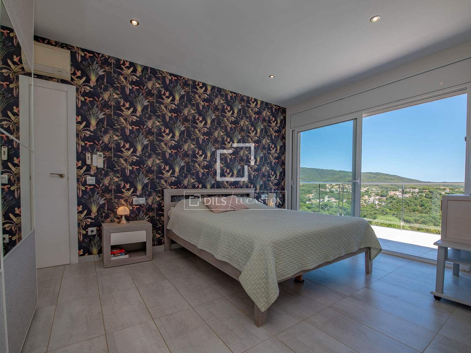 4 soverom Villa til salgs i Calonge i Sant Antoni med svømmebasseng garasje - € 890 000 (Ref: 9944835)