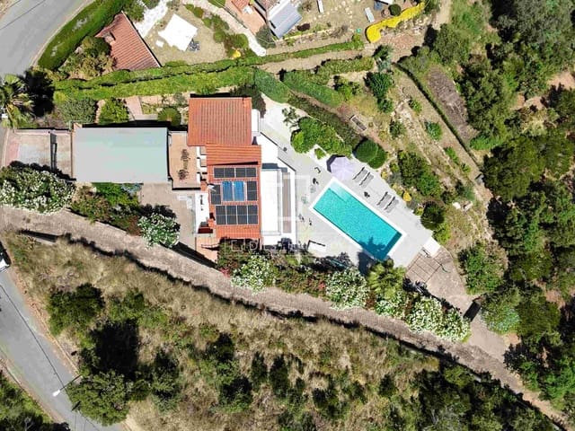 4 soverom Villa til salgs i Calonge i Sant Antoni med svømmebasseng garasje - € 890 000 (Ref: 9944835)