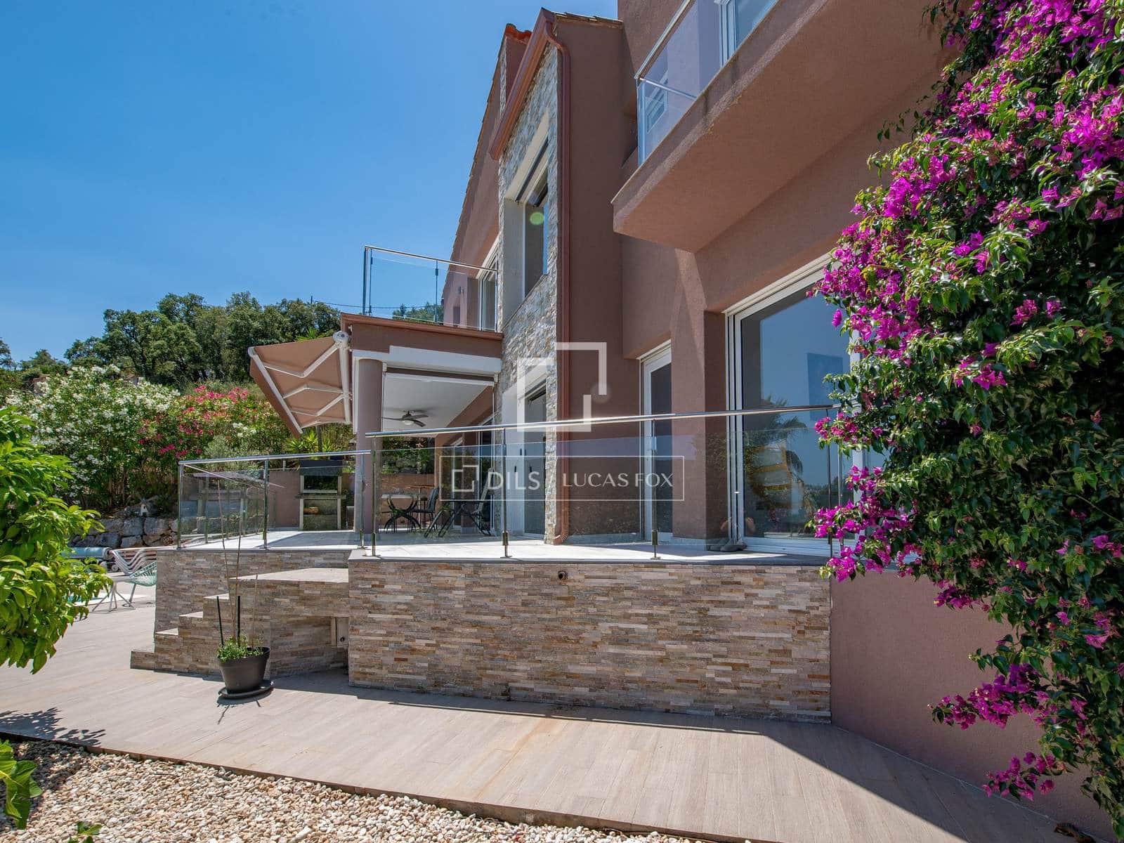 4 soverom Villa til salgs i Calonge i Sant Antoni med svømmebasseng garasje - € 890 000 (Ref: 9944835)