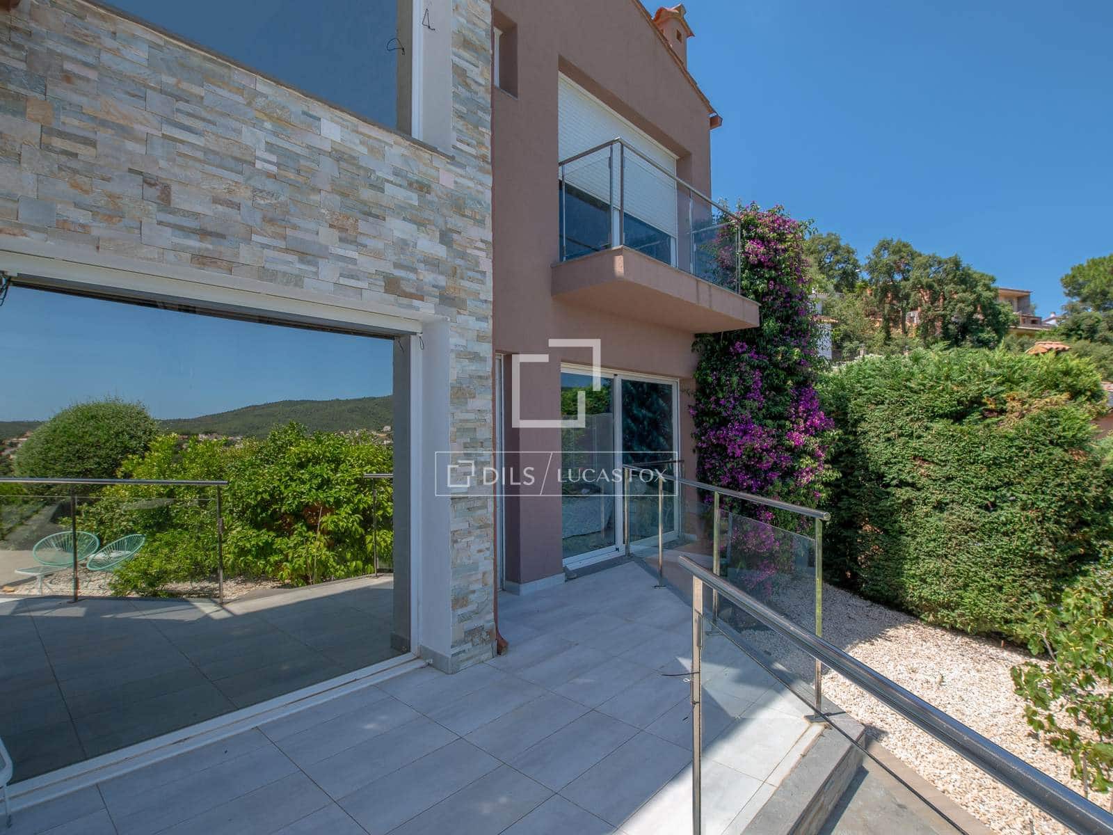 4 soverom Villa til salgs i Calonge i Sant Antoni med svømmebasseng garasje - € 890 000 (Ref: 9944835)