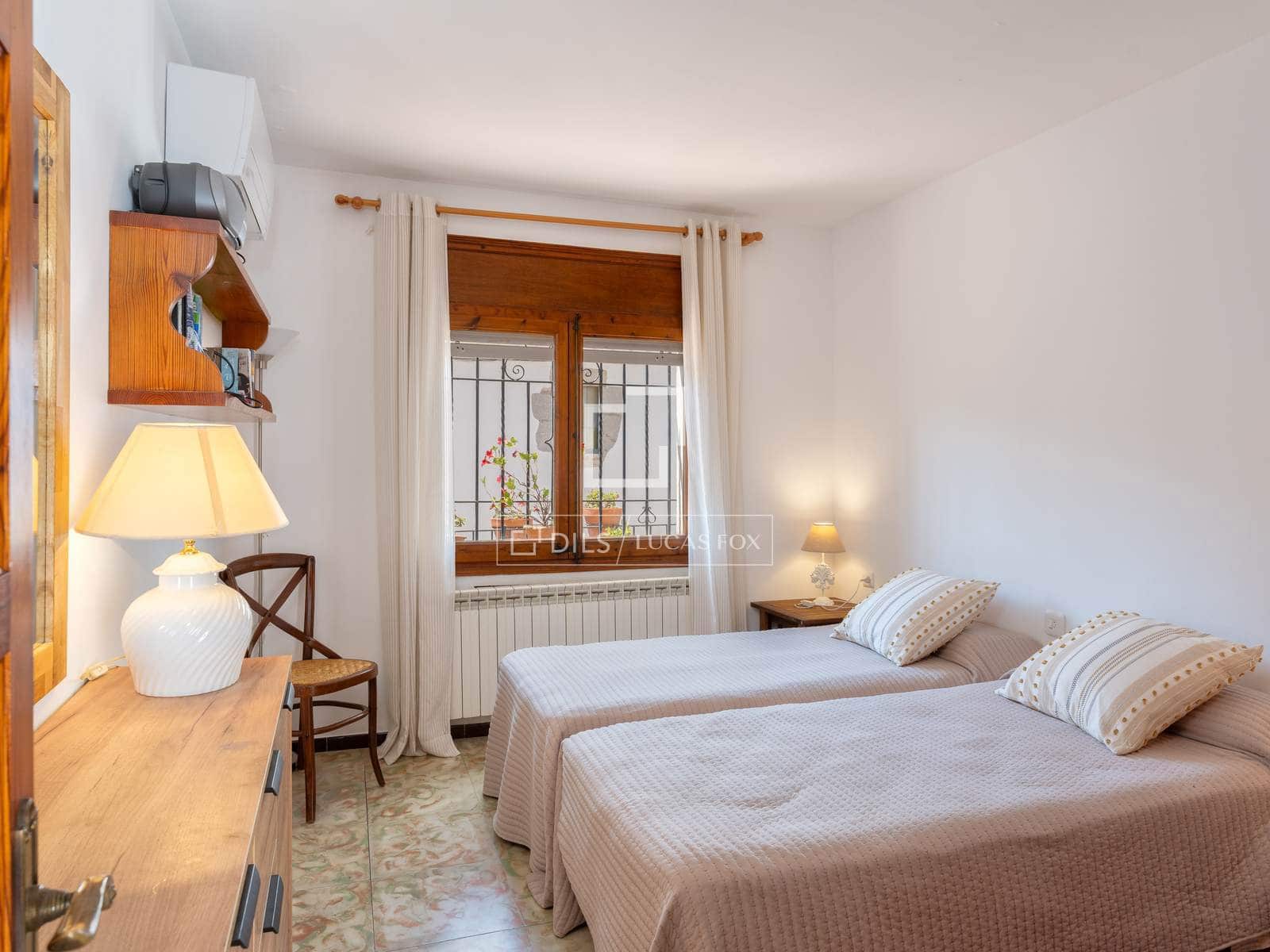 3 sypialnia Willa na sprzedaż w Begur z garażem - 1 350 000 € (Ref: 9944836)