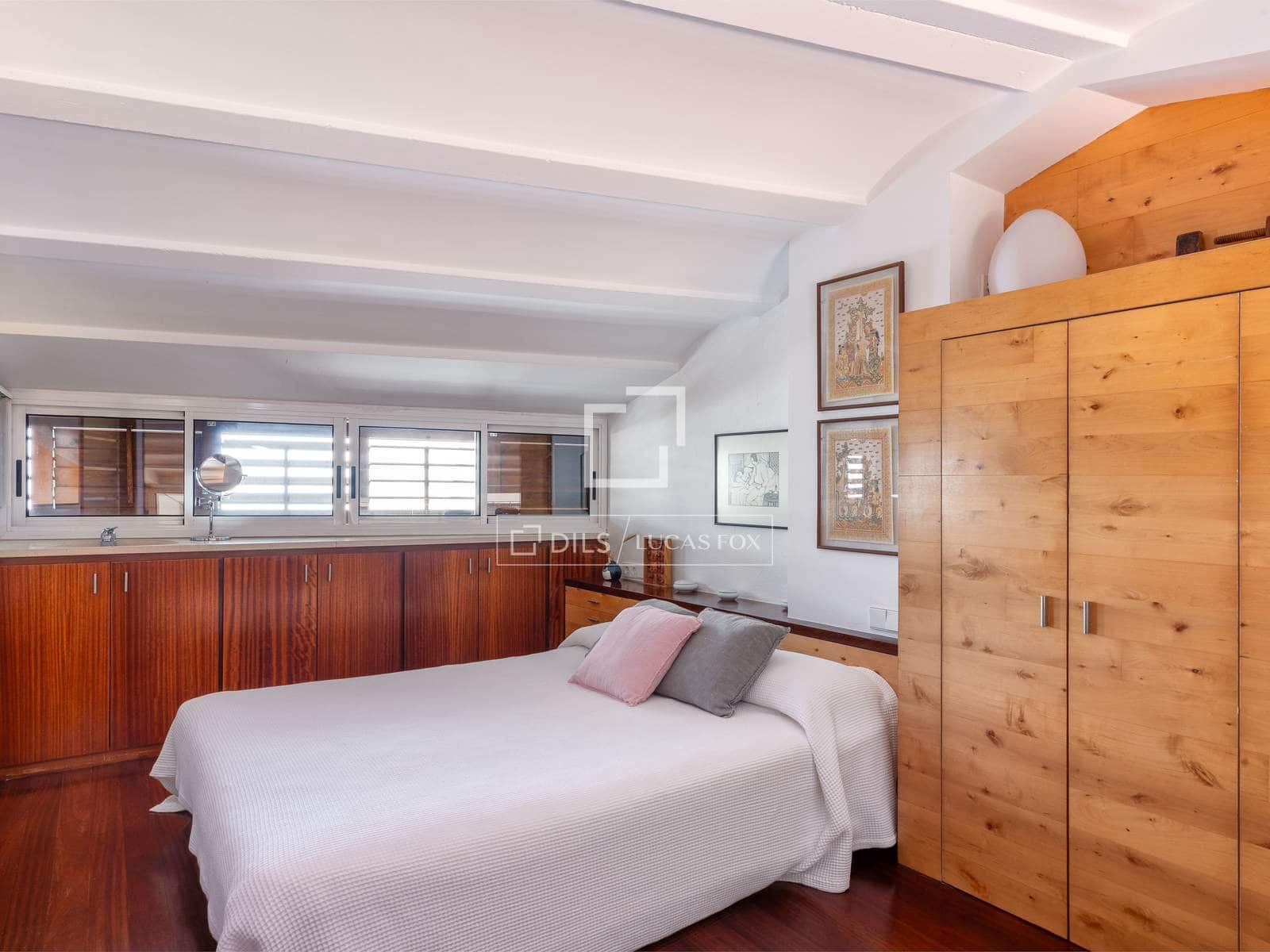 4 soverom Villa til salgs i Cadaques med garasje - € 1 095 000 (Ref: 9945992)