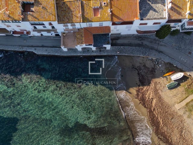 4 soverom Villa til salgs i Cadaqués med garasje - € 1 095 000 (Ref: 9945992)