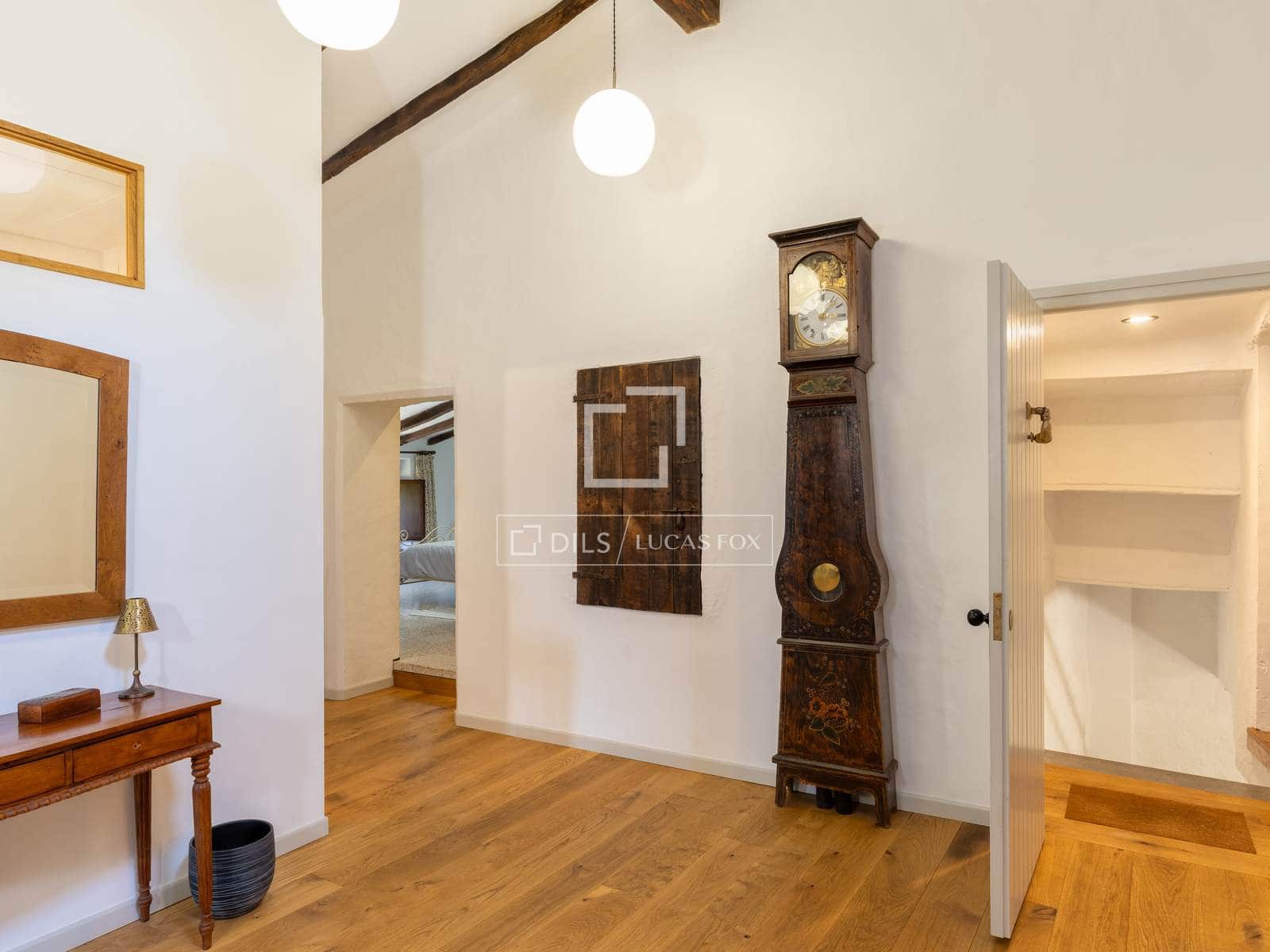 8 quarto Quinta/Casa Rural para venda em Olot com piscina garagem - 1 075 000 € (Ref: 9945993)
