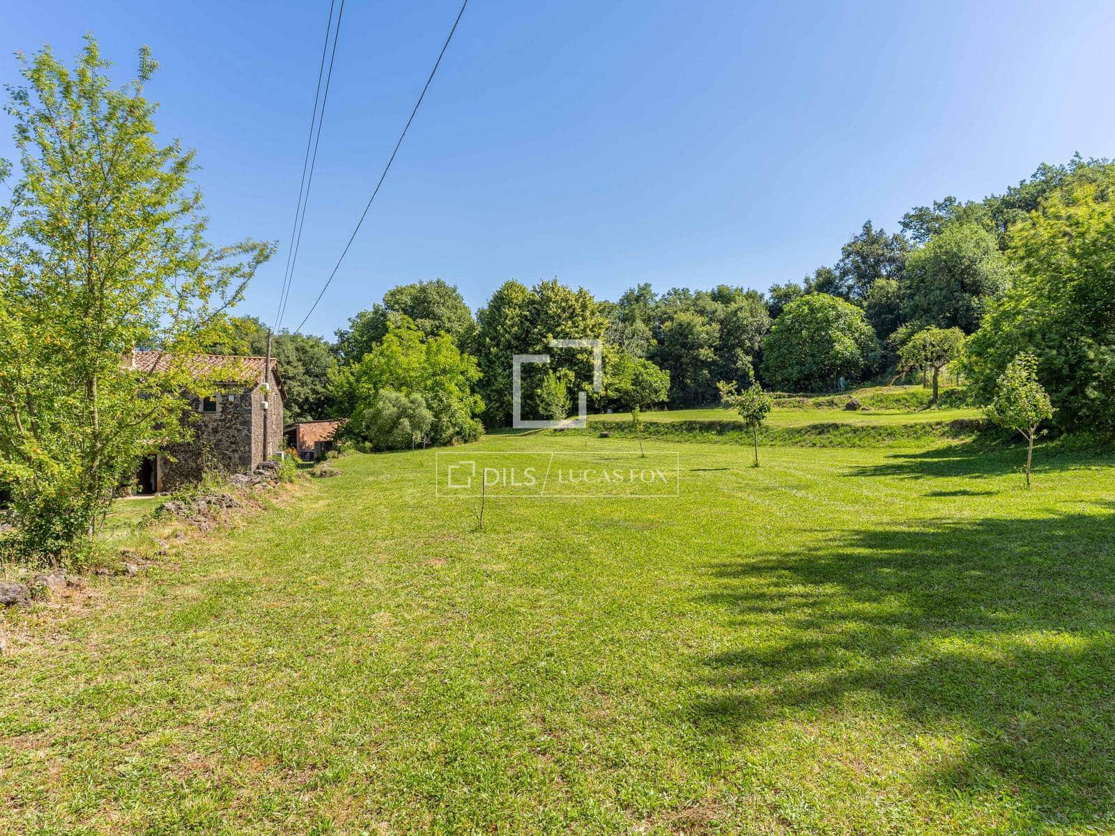 8 quarto Quinta/Casa Rural para venda em Olot com piscina garagem - 1 075 000 € (Ref: 9945993)