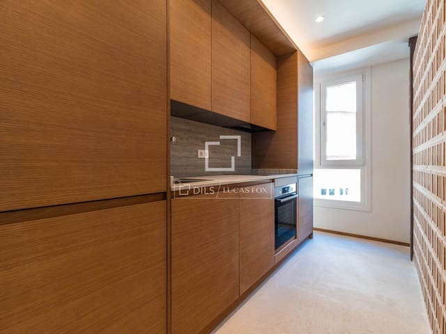 3 slaapkamer Appartement te koop in Hispanoamérica, Madrid stad met garage - € 986.000 (Ref: 9945995)