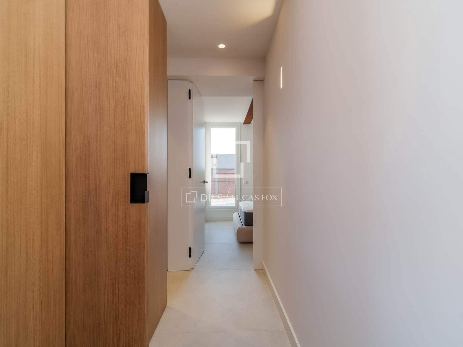 3 soveværelse Penthouse til salg i Barcelona by med garage - € 1.250.000 (Ref: 9946271)