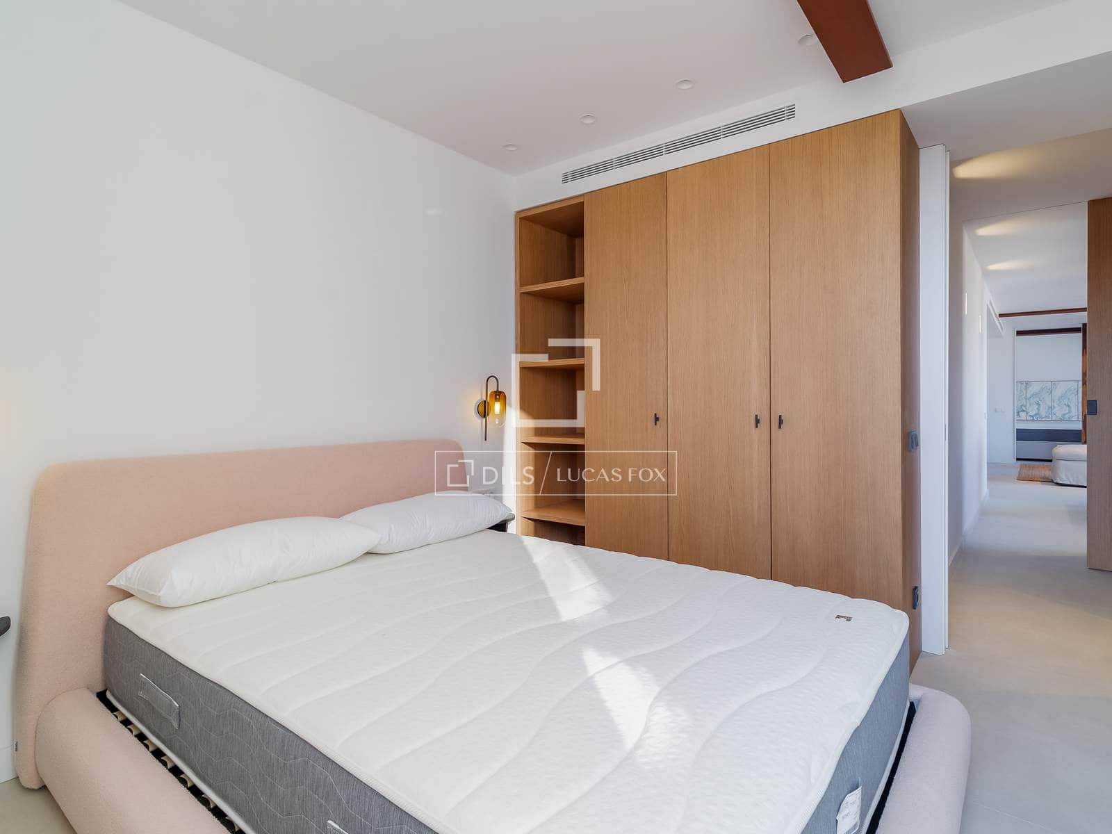 3 soveværelse Penthouse til salg i Barcelona by med garage - € 1.250.000 (Ref: 9946271)