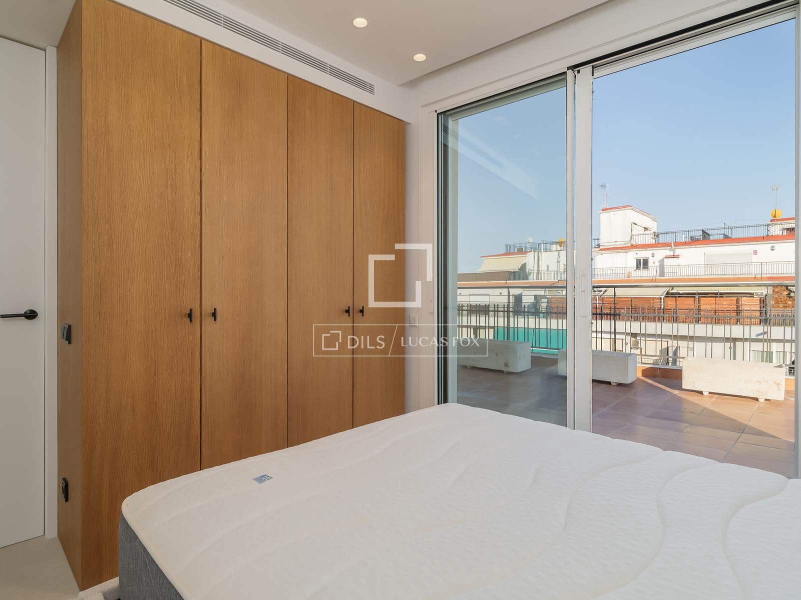 3 soveværelse Penthouse til salg i Barcelona by med garage - € 1.250.000 (Ref: 9946271)