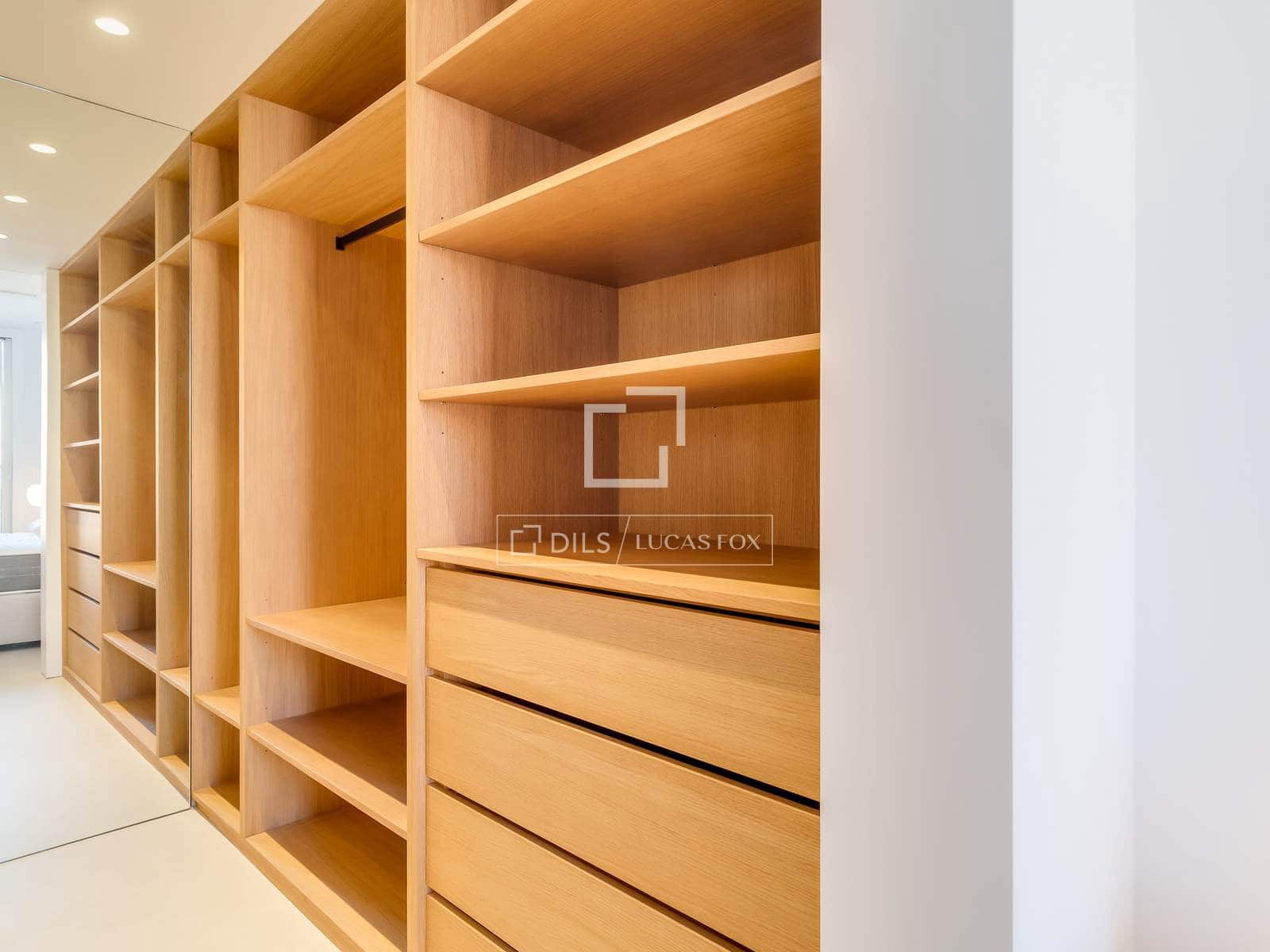 3 soveværelse Penthouse til salg i Barcelona by med garage - € 1.250.000 (Ref: 9946271)