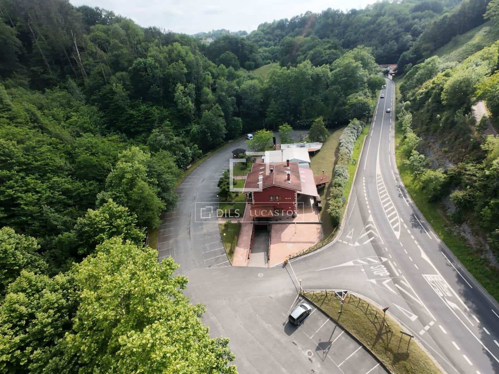 9 soveværelse Villa til salg i Donostia-San Sebastian med garage - € 1.600.000 (Ref: 9946272)
