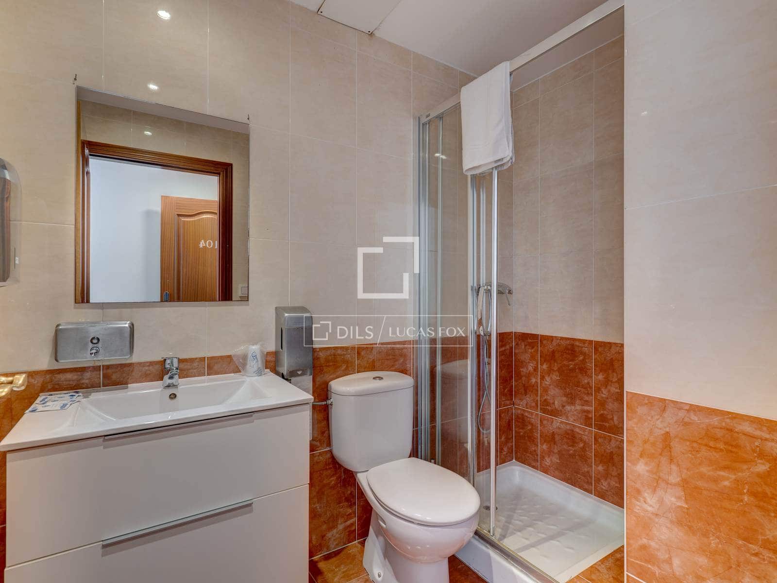 9 bedroom Villa for sale in Donostia-San Sebastian with garage - € 1,600,000 (Ref: 9946272)