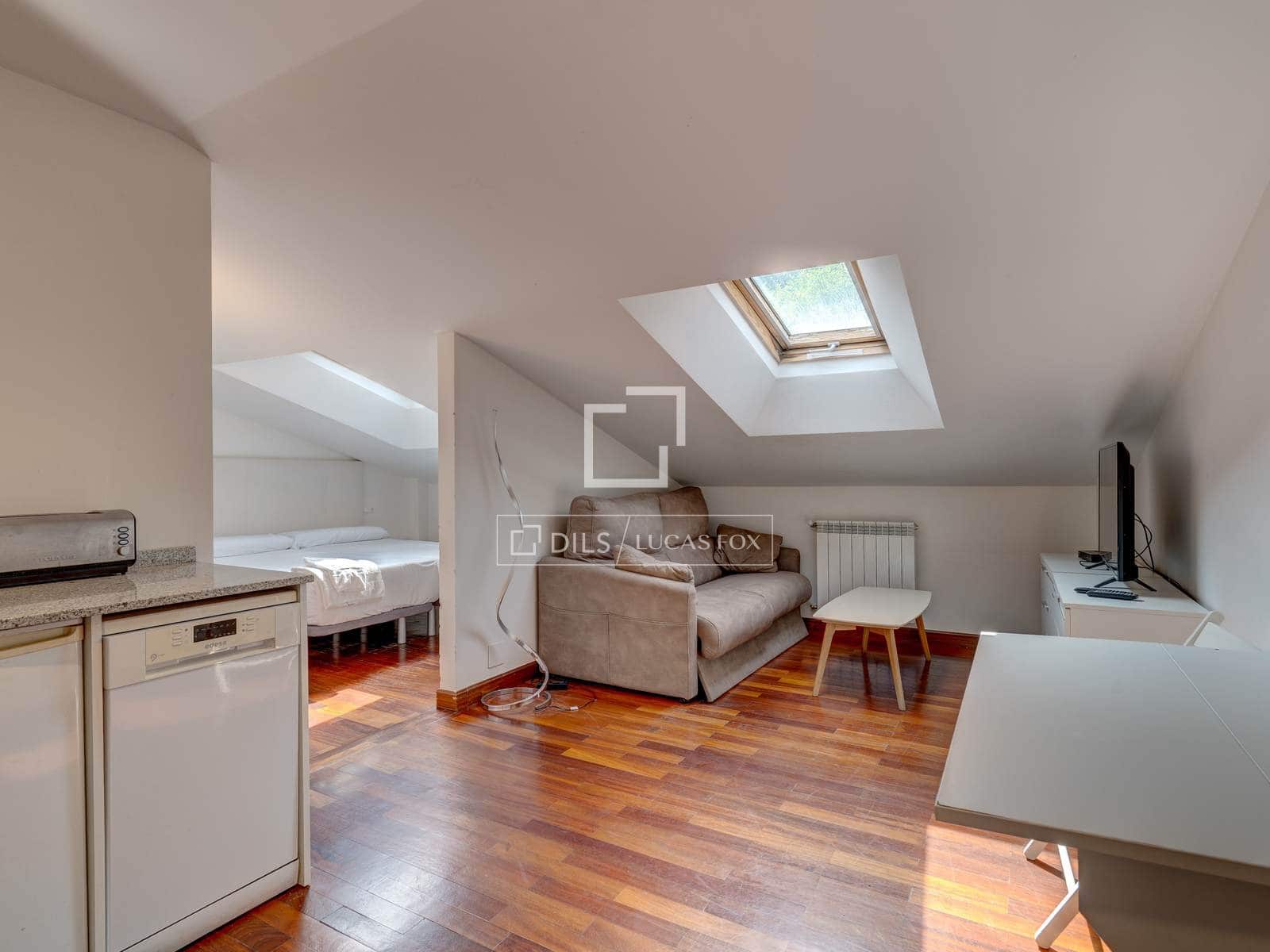 9 bedroom Villa for sale in Donostia-San Sebastian with garage - € 1,600,000 (Ref: 9946272)