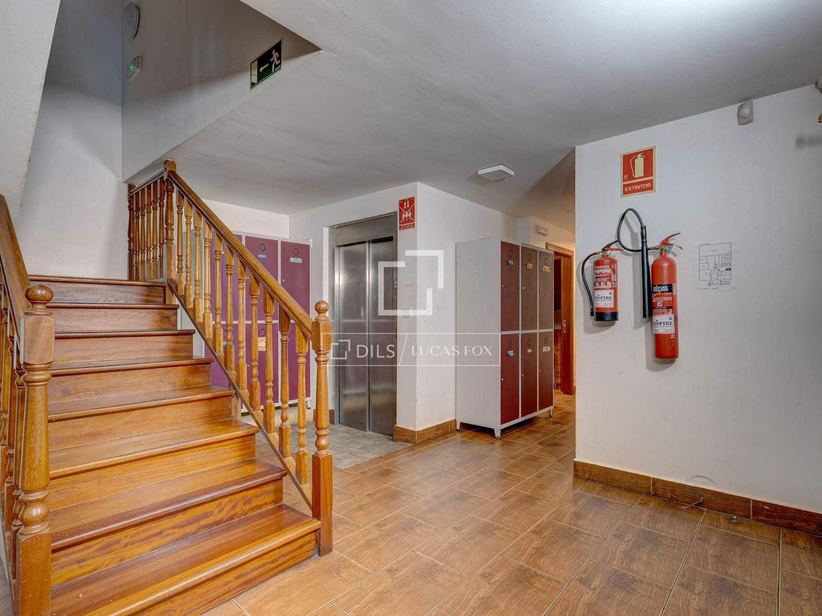 9 bedroom Villa for sale in Donostia-San Sebastian with garage - € 1,600,000 (Ref: 9946272)