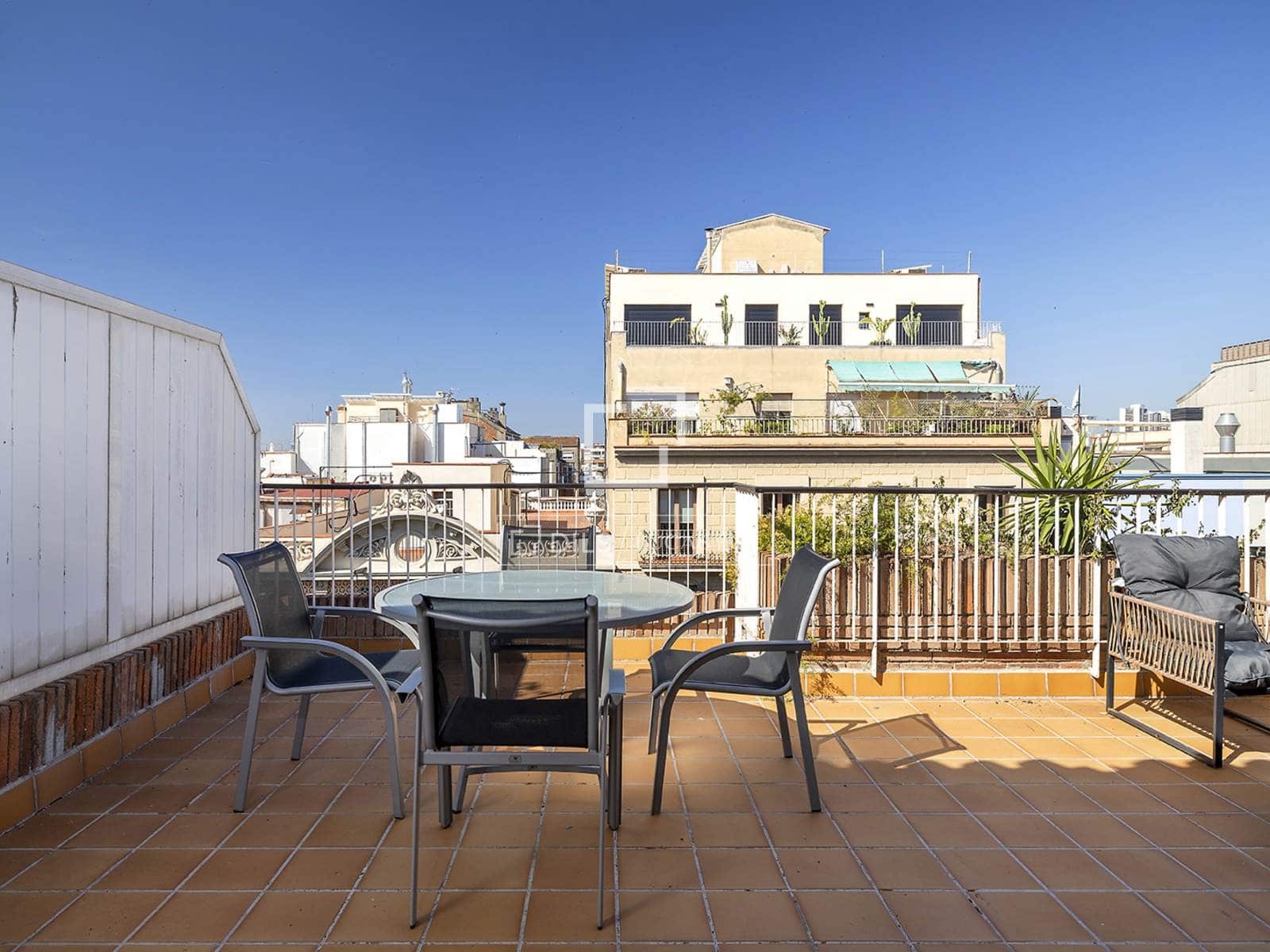 3 bedroom Penthouse for rent in Barcelona city with garage - € 3,200 (Ref: 9946718)