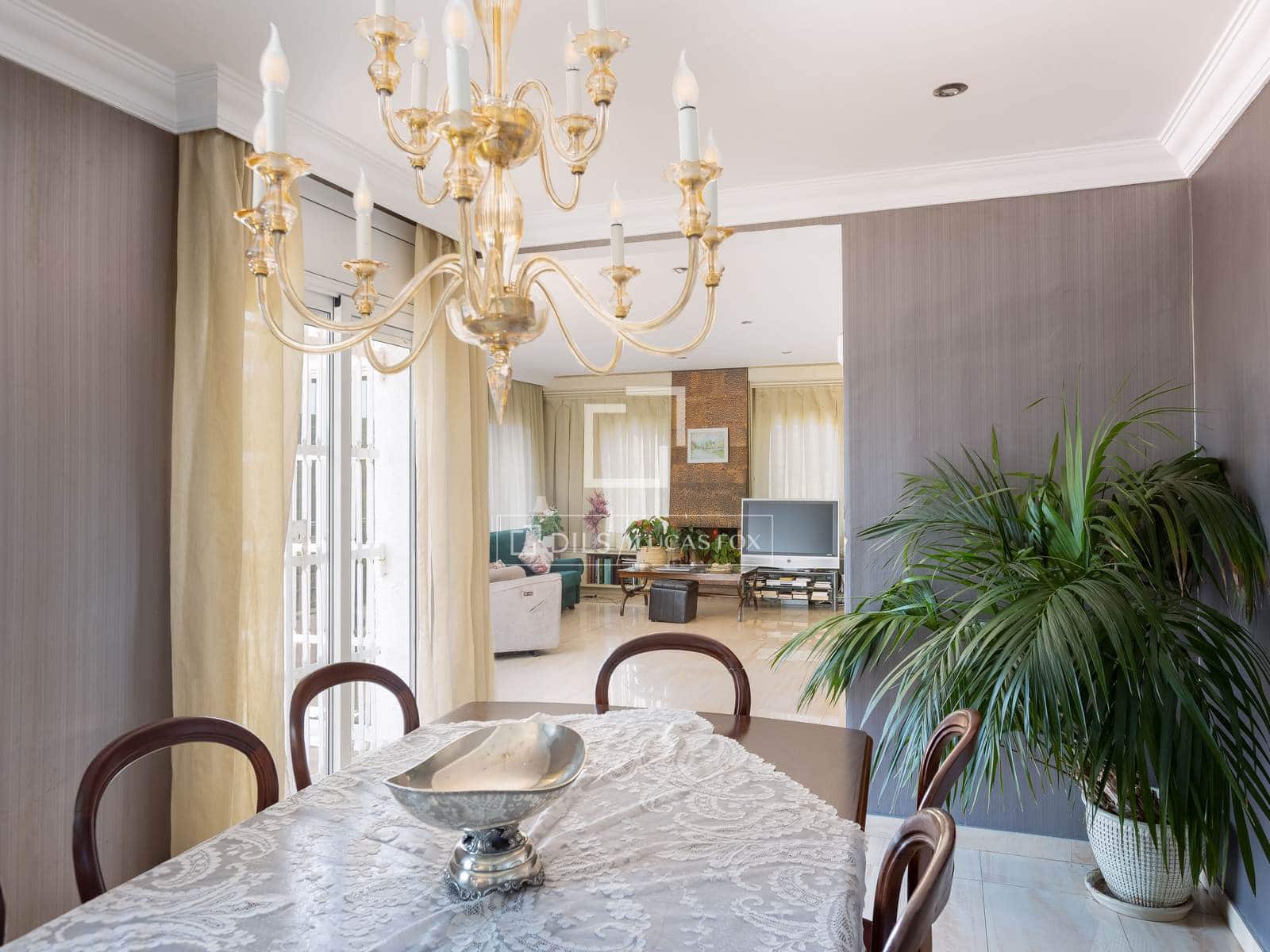 5 sypialnia Willa na sprzedaż w Vallromanes z basenem garażem - 645 000 € (Ref: 9946720)