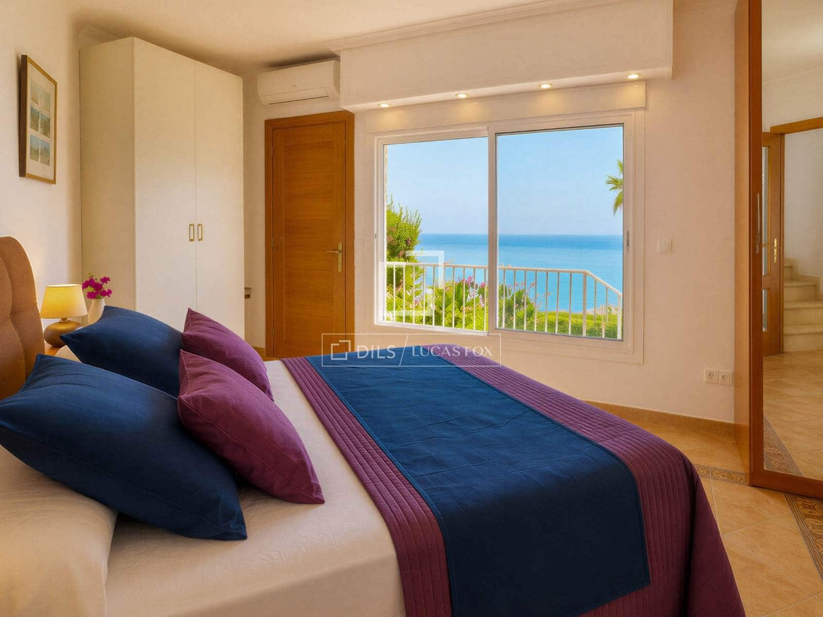 Villa te koop in Salobrena met zwembad garage - € 795.000 (Ref: 9946826)