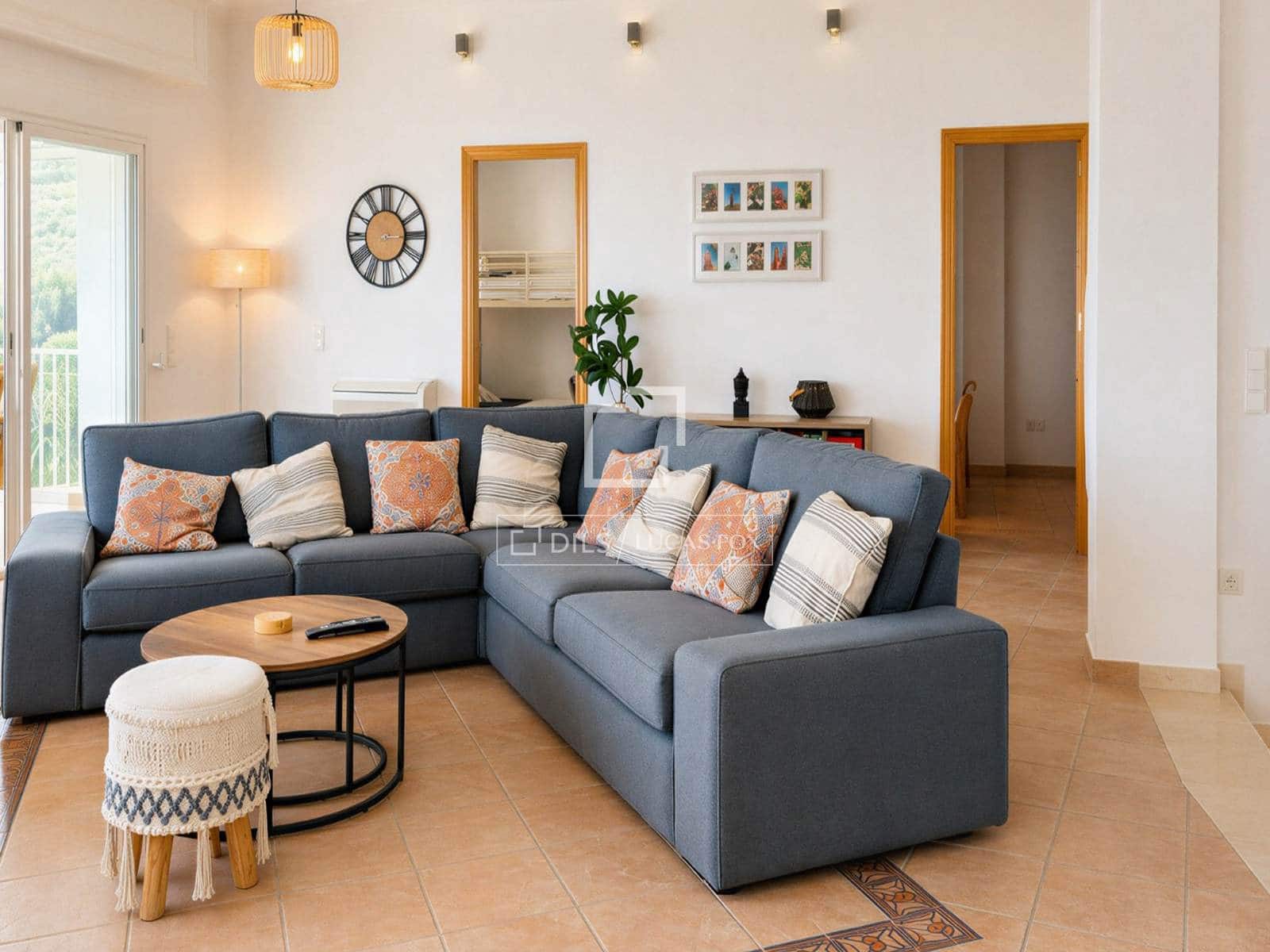 Villa te koop in Salobrena met zwembad garage - € 795.000 (Ref: 9946826)