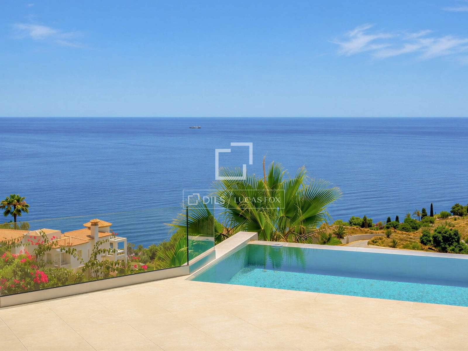 Villa te koop in Salobrena met zwembad garage - € 795.000 (Ref: 9946826)