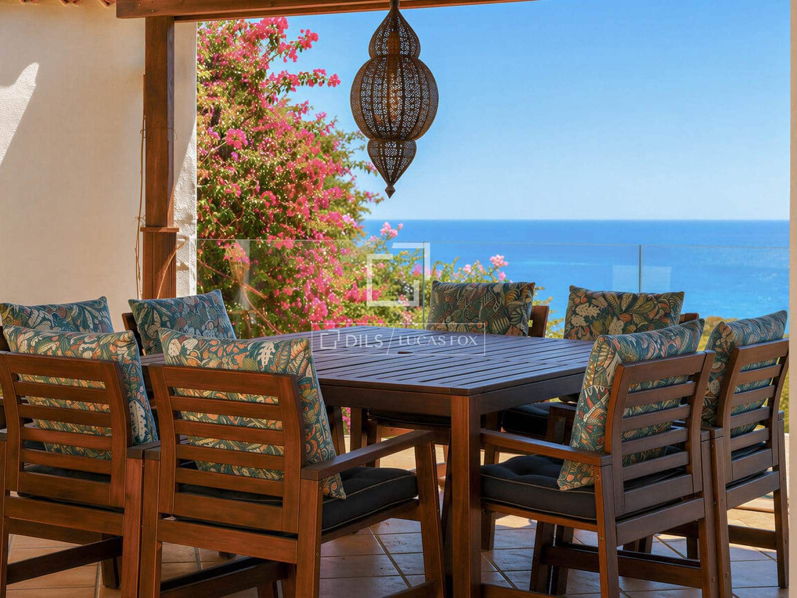 Villa te koop in Salobrena met zwembad garage - € 795.000 (Ref: 9946826)