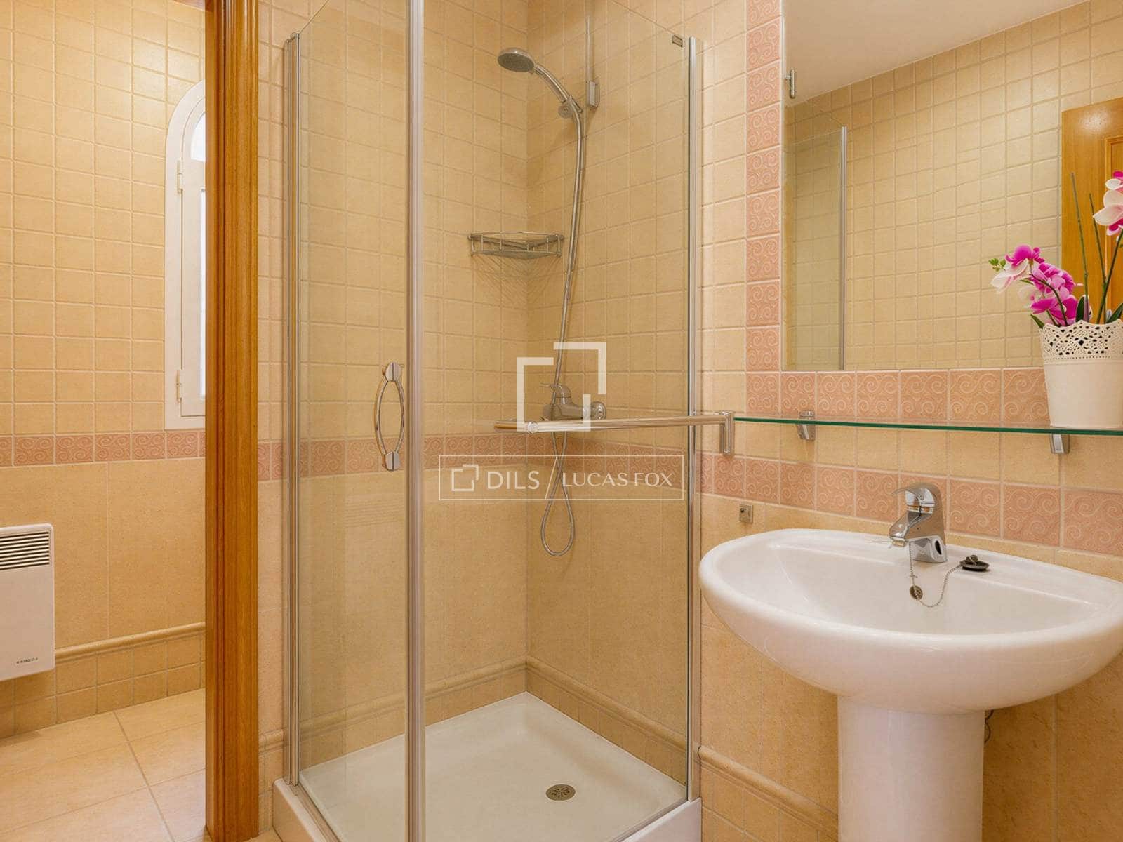 Villa te koop in Salobrena met zwembad garage - € 795.000 (Ref: 9946826)