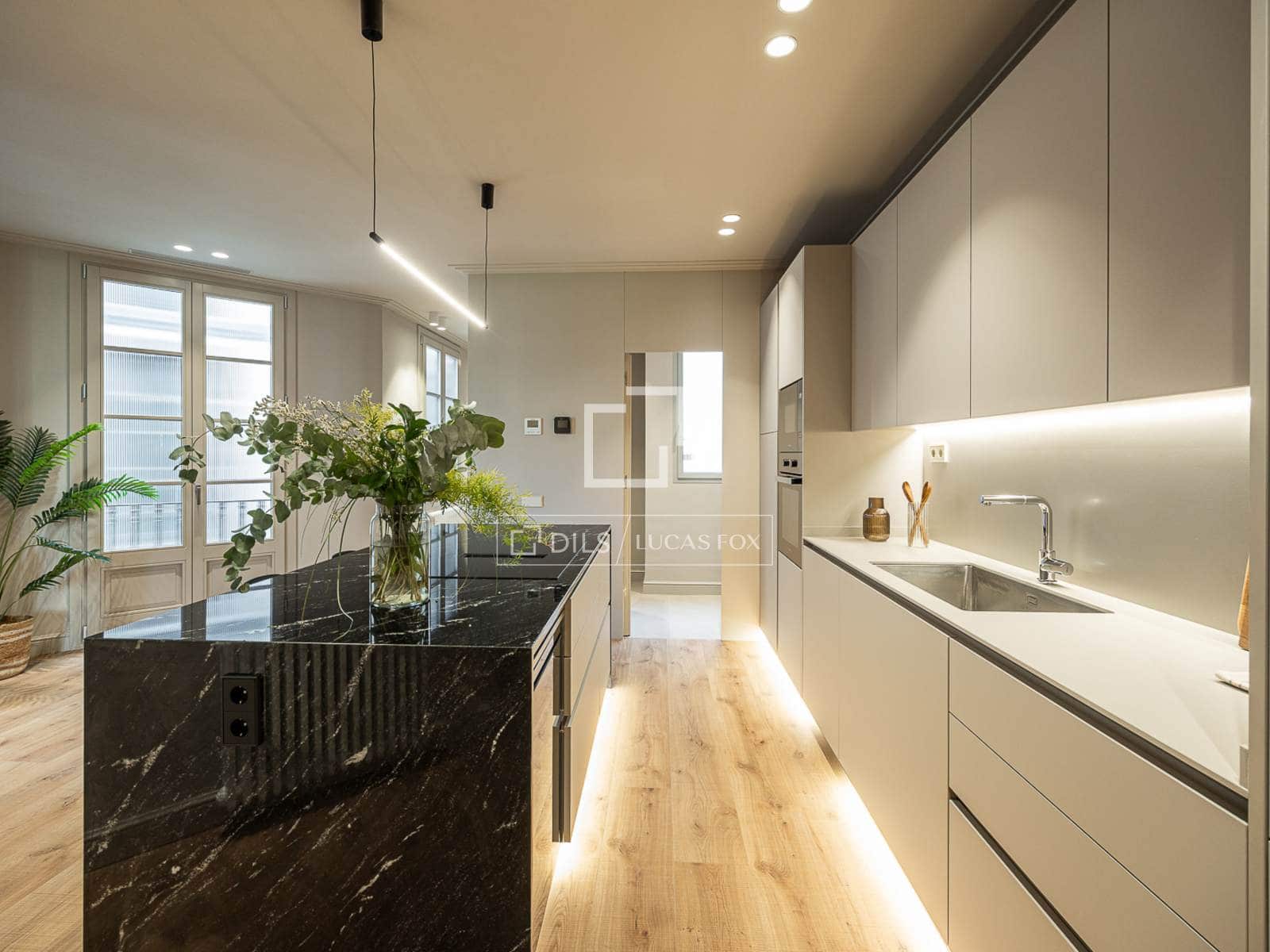 4 chambre Appartement à vendre à Barcelone ville - 1 870 000 € (Ref: 9948344)