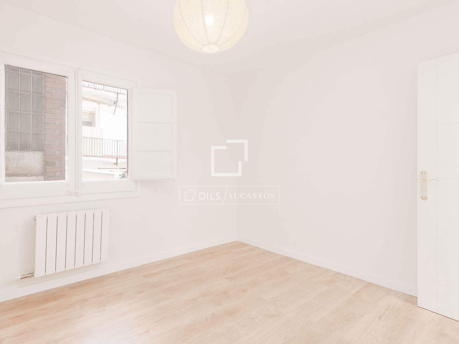 3 bedroom Apartment for sale in Barcelona city - € 495,000 (Ref: 9948528)