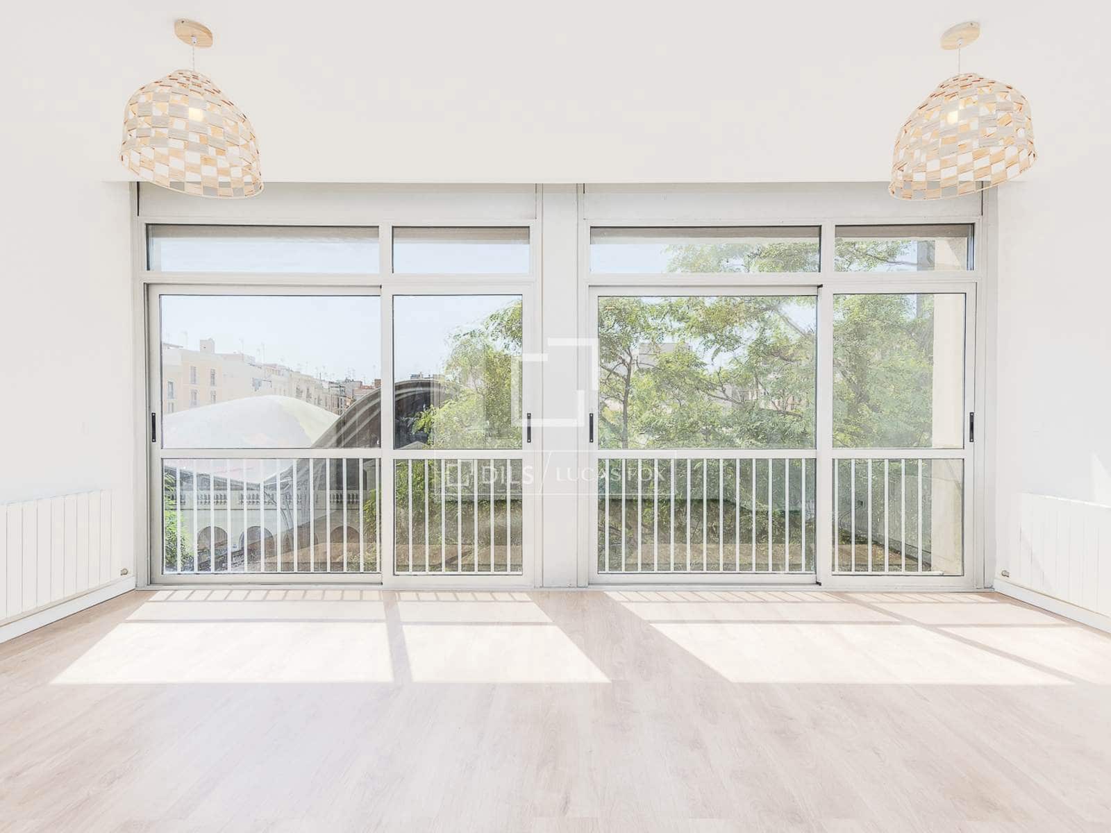 3 bedroom Apartment for sale in Barcelona city - € 495,000 (Ref: 9948528)