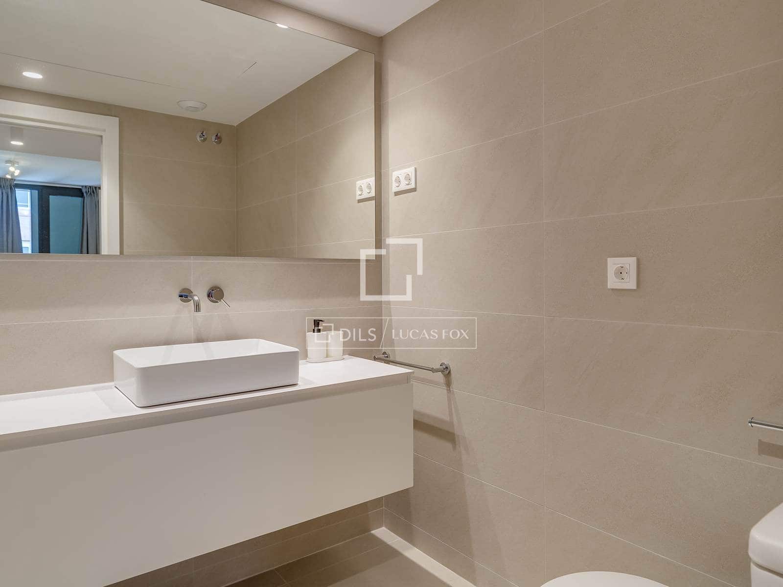2 bedroom Apartment for rent in Barcelona city with garage - € 2,950 (Ref: 9948529)