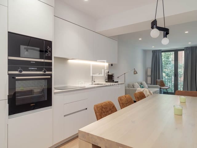 2 bedroom Apartment for rent in Barcelona city with garage - € 2,950 (Ref: 9948529)