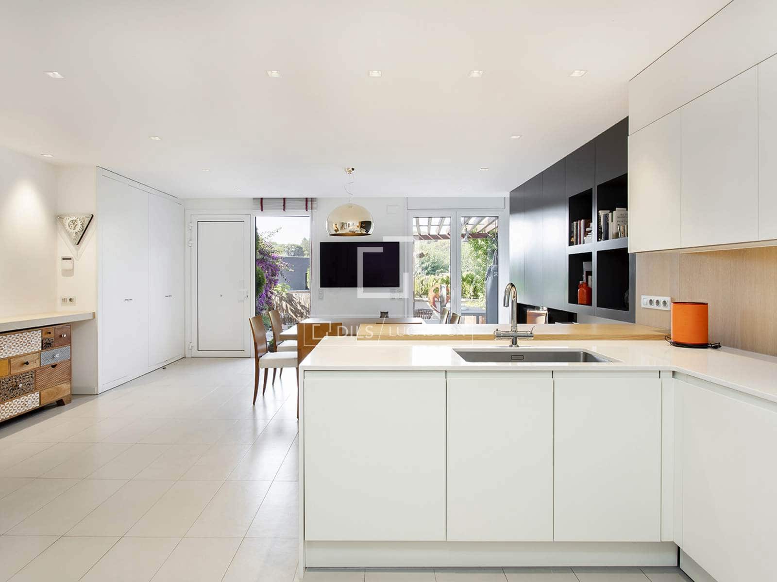 5 Zimmer Villa zu vermieten in Barcelona Stadt mit Pool Garage - 9.800 € (Ref: 9948530)