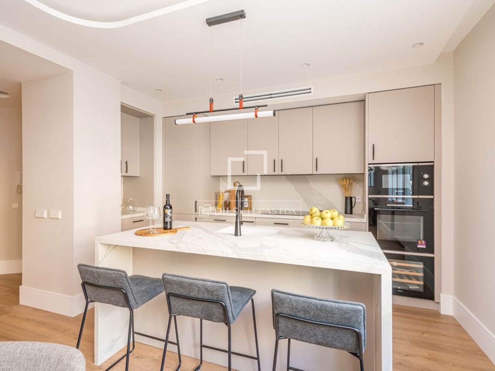 3 bedroom Apartment for sale in Madrid city - € 1,650,000 (Ref: 9948533)