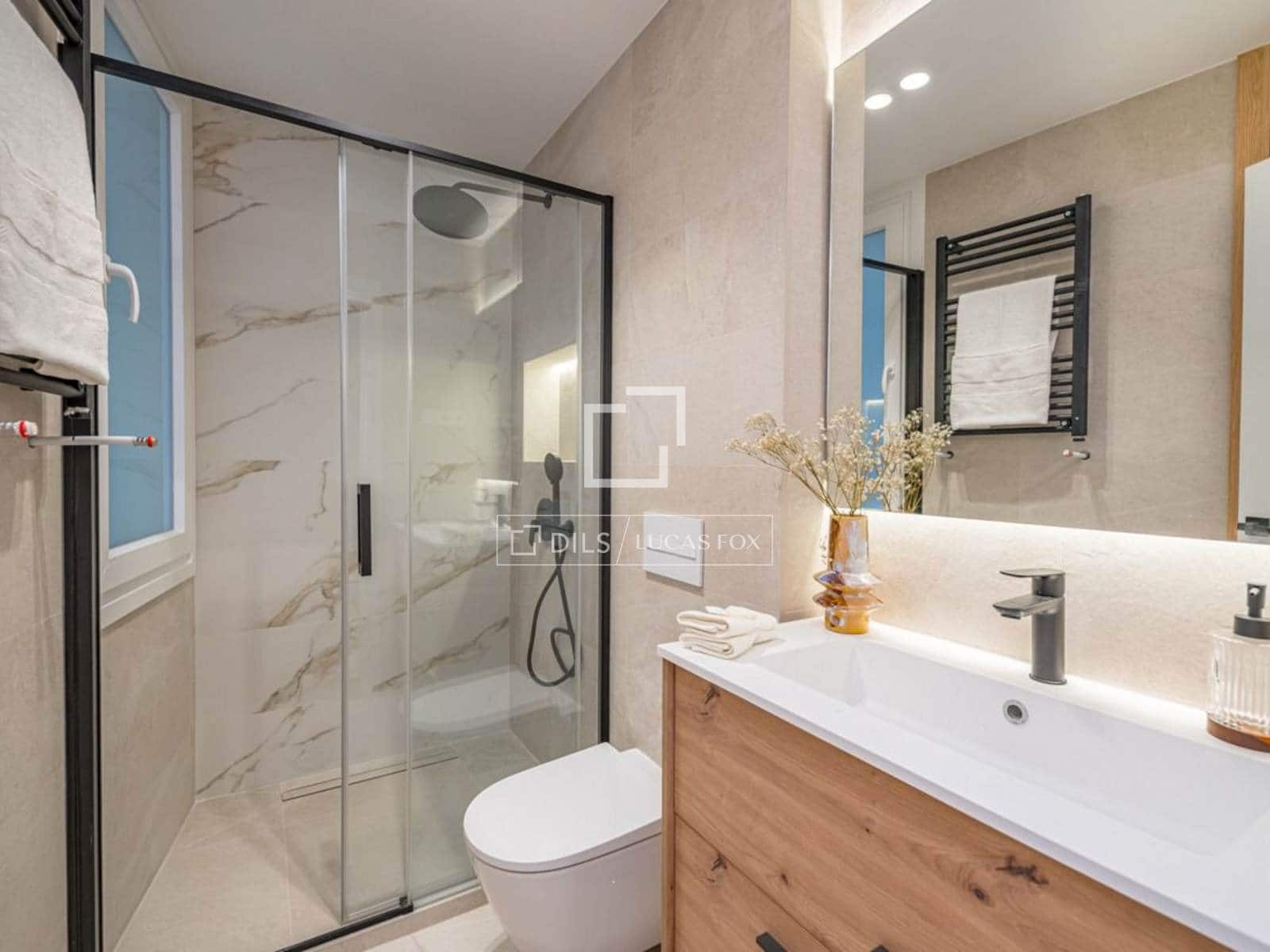 3 bedroom Apartment for sale in Madrid city - € 1,650,000 (Ref: 9948533)
