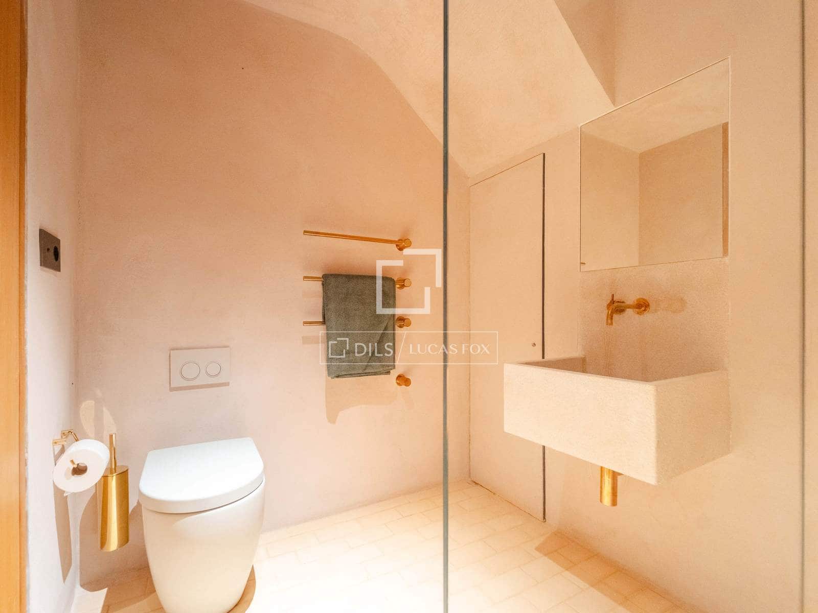 3 soverom Villa til salgs i Valencia by med svømmebasseng garasje - € 2 500 000 (Ref: 9948534)