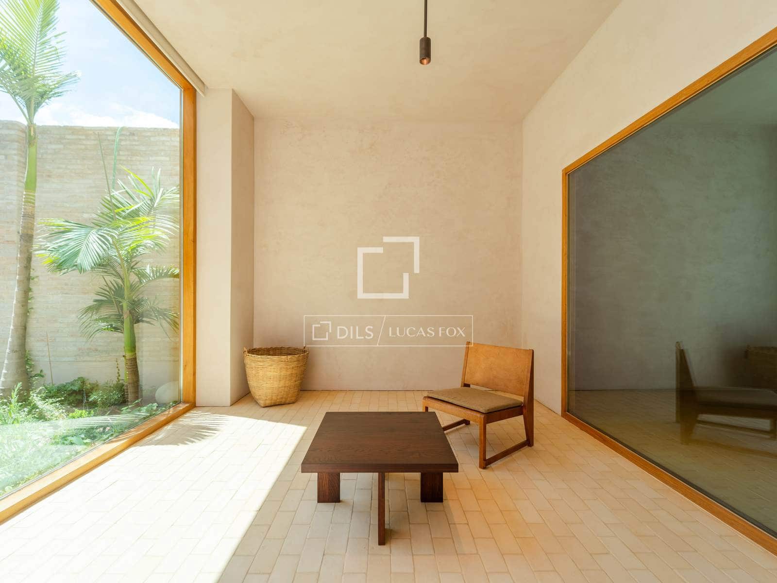 3 soverom Villa til salgs i Valencia by med svømmebasseng garasje - € 2 500 000 (Ref: 9948534)