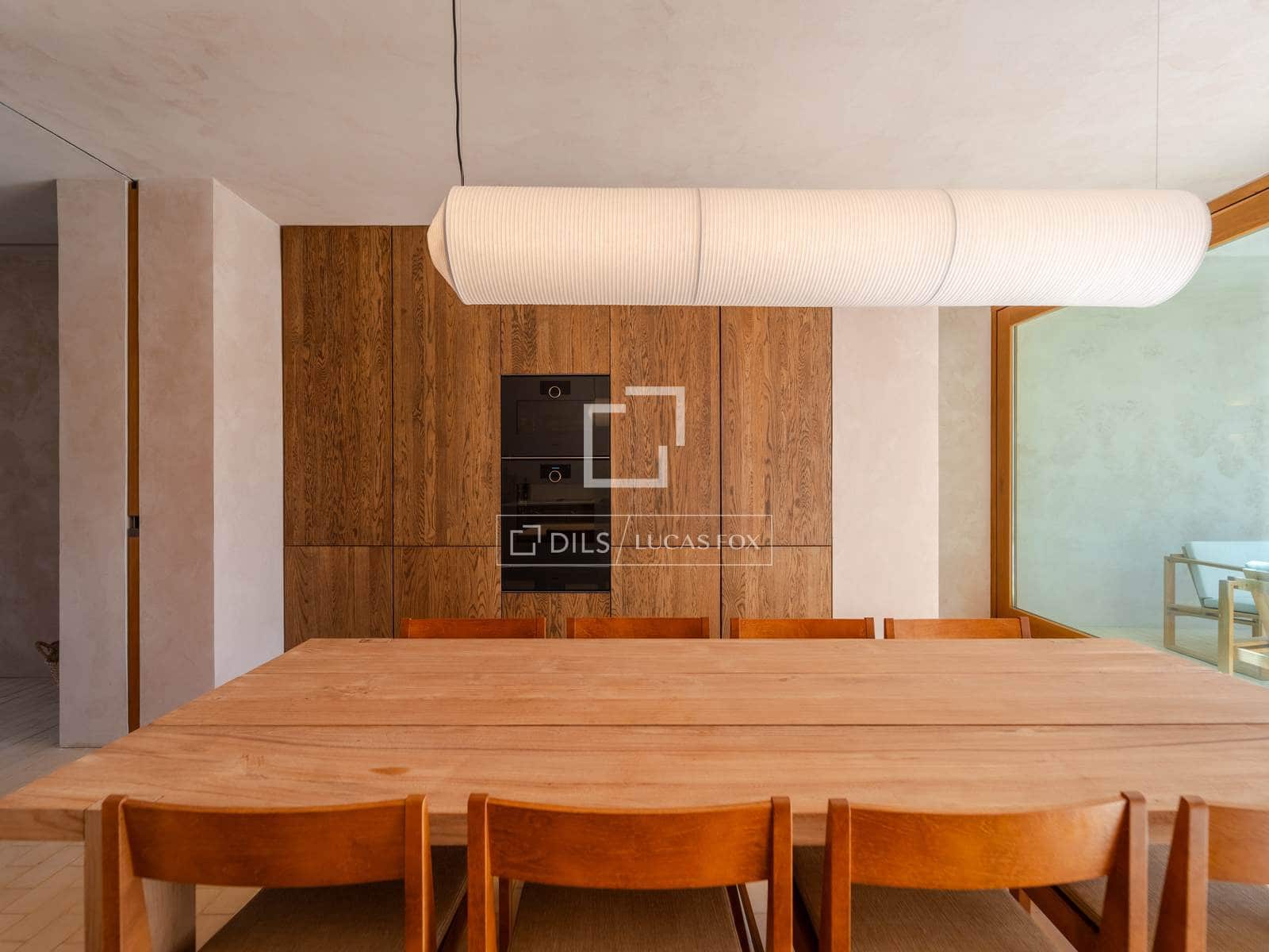 3 soverom Villa til salgs i Valencia by med svømmebasseng garasje - € 2 500 000 (Ref: 9948534)