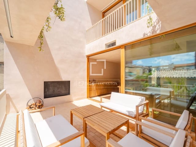 3 soverom Villa til salgs i Valencia by med svømmebasseng garasje - € 2 500 000 (Ref: 9948534)