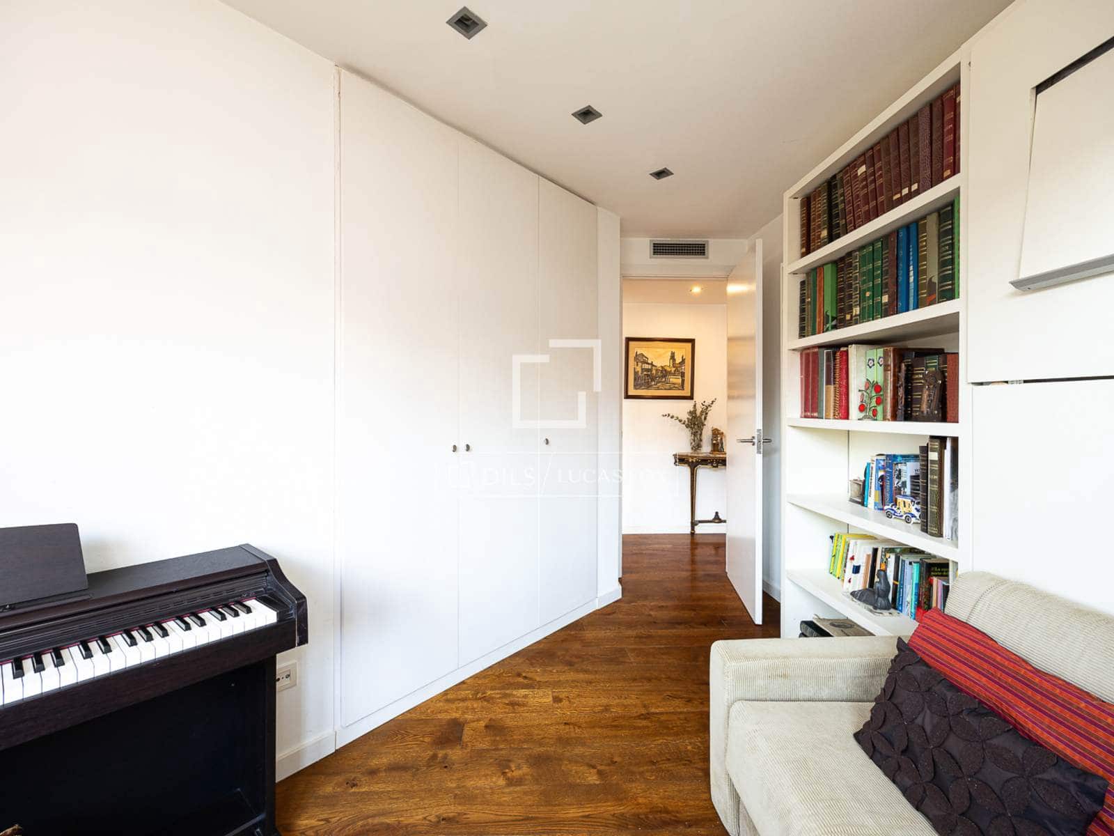 3 sypialnia Apartament na sprzedaż w Miasto Barcelona - 1 100 000 € (Ref: 9948652)