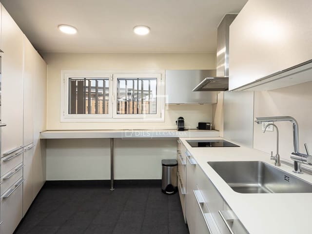 3 sypialnia Apartament na sprzedaż w Miasto Barcelona - 1 100 000 € (Ref: 9948652)