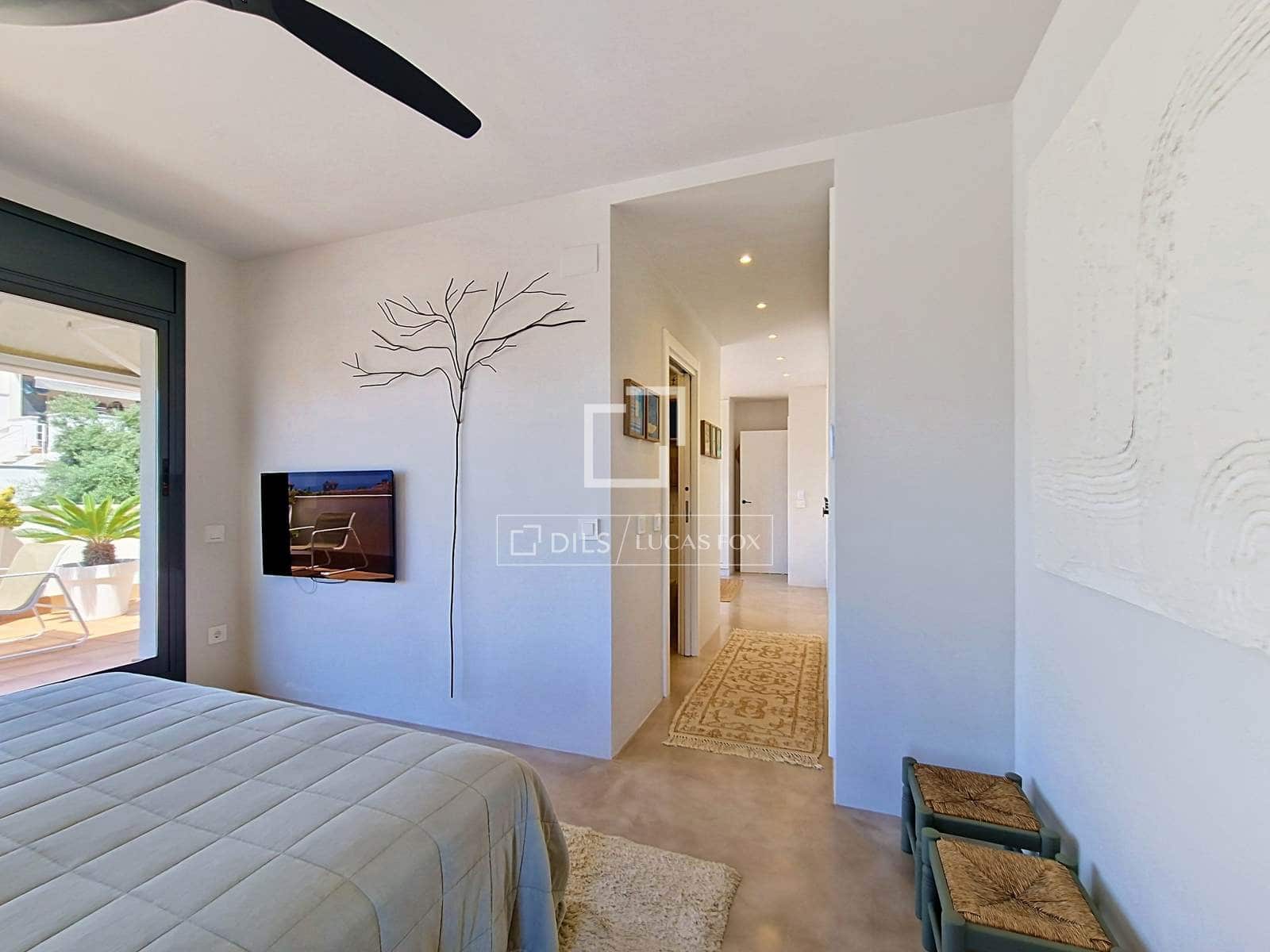 3 soveværelse Villa til salg i Calafell med swimmingpool garage - € 580.000 (Ref: 9948653)