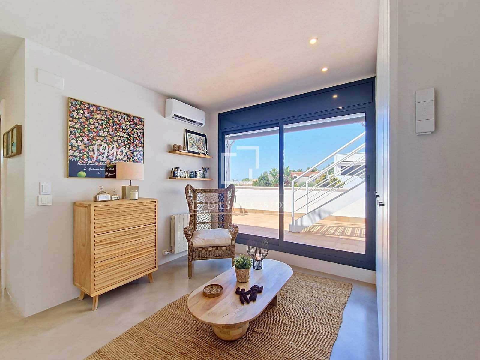 3 soveværelse Villa til salg i Calafell med swimmingpool garage - € 580.000 (Ref: 9948653)