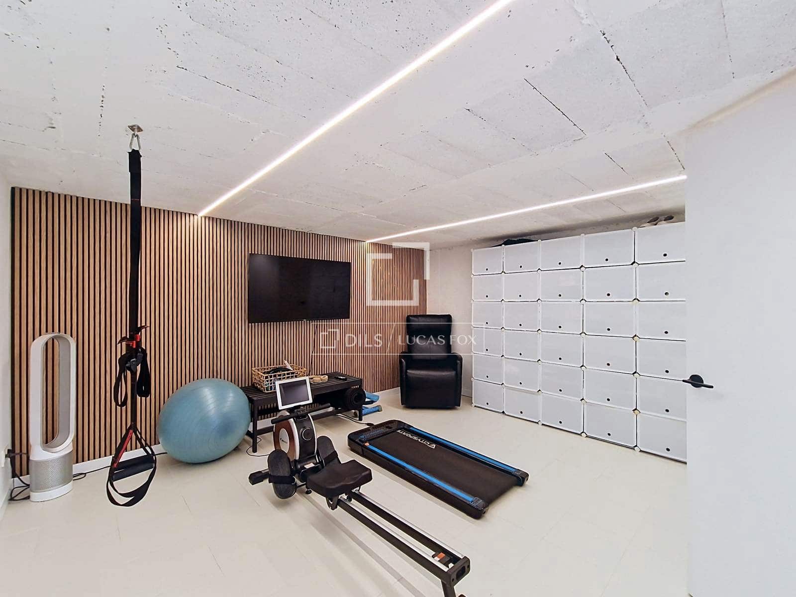 3 soveværelse Villa til salg i Calafell med swimmingpool garage - € 580.000 (Ref: 9948653)