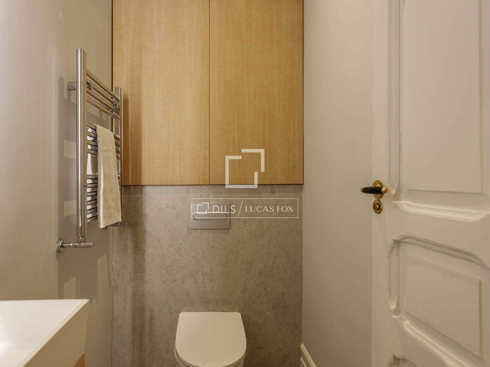 1 sovrum Lägenhet att hyra i Madrid stad - 1 350 € (Ref: 9948824)