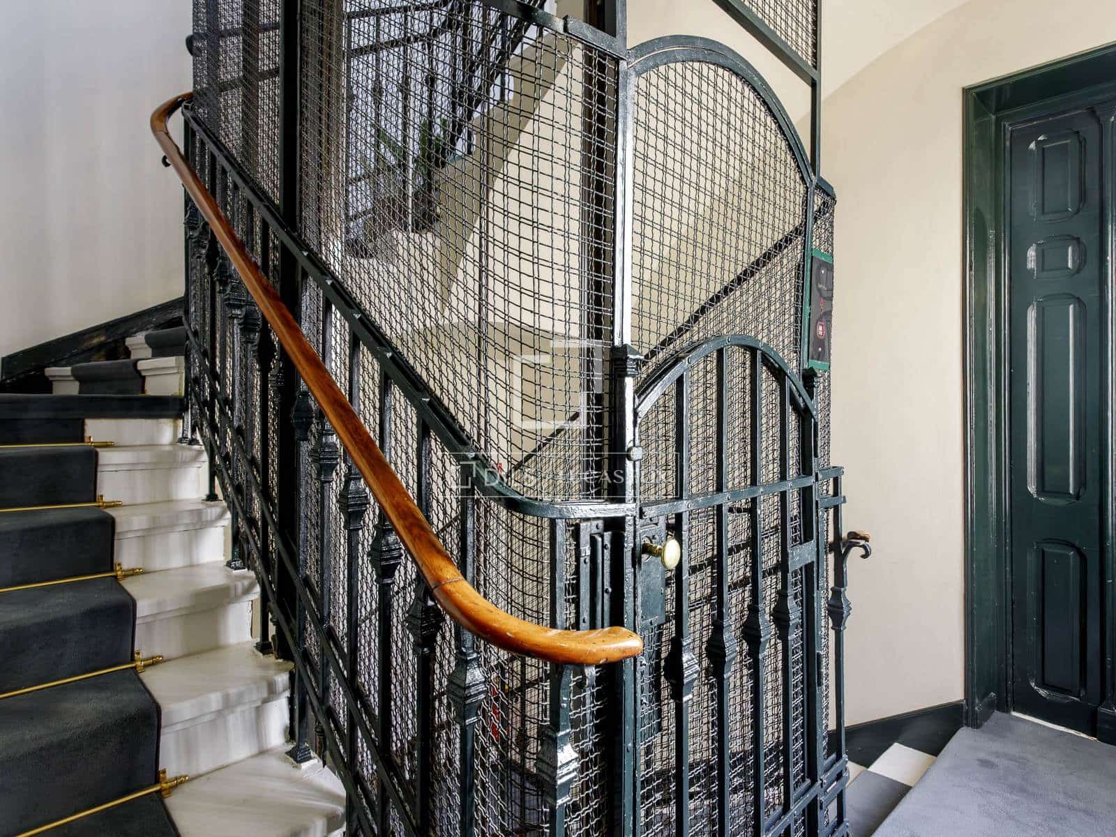 1 sovrum Lägenhet att hyra i Madrid stad - 1 350 € (Ref: 9948824)