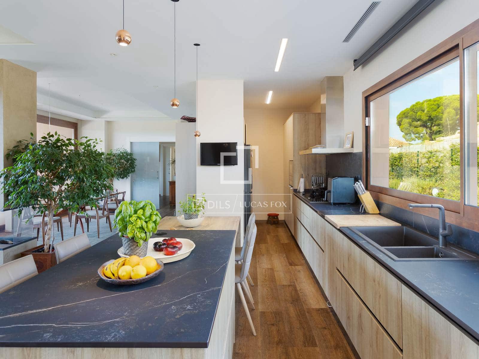 5 soveværelse Villa til salg i Sant Vicenc de Montalt med swimmingpool garage - € 2.200.000 (Ref: 9950124)