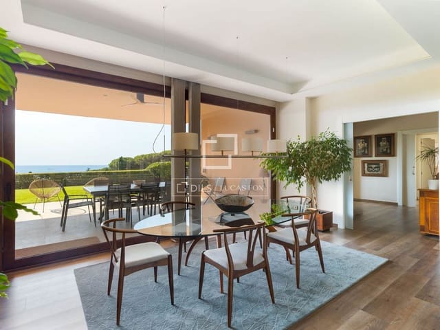 5 soveværelse Villa til salg i Sant Vicenç de Montalt med swimmingpool garage - € 2.200.000 (Ref: 9950124)